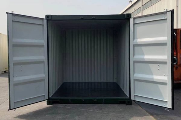 10ft-green-front-3-4 8Ft One Trip Shipping Container (Green)