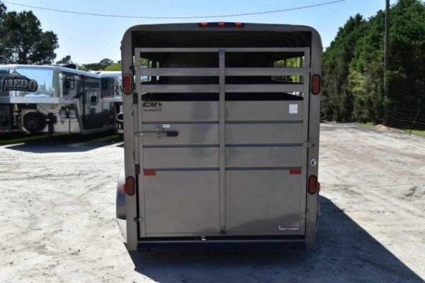 2017 CM 3HSLBP 3 Horse Trailer