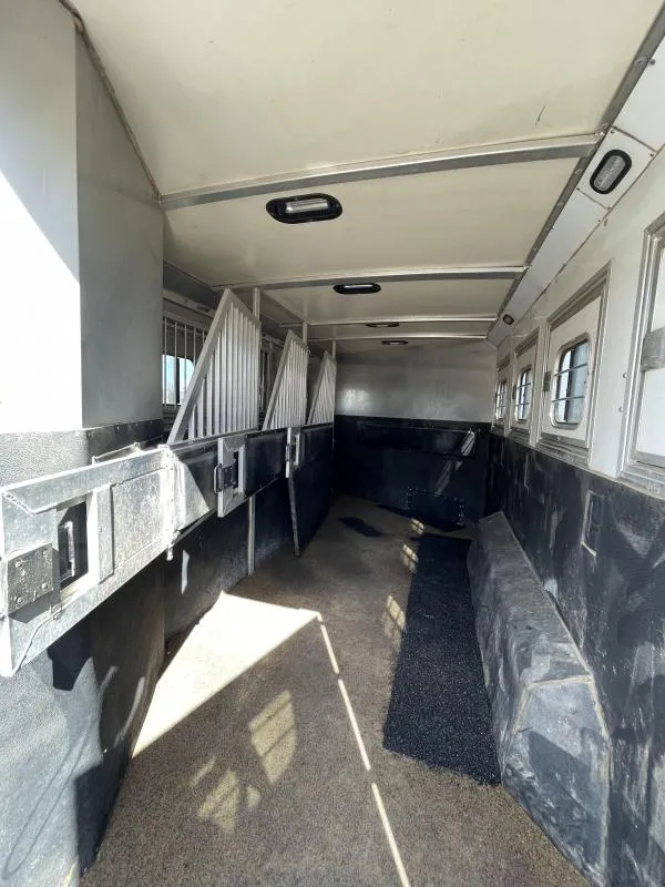 2016 Hart Ultimate 4H Bumper Pull