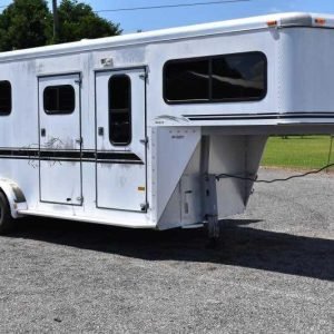 3-19.jpg 2000 Sundowner 7204GNST 2 Horse Trailer