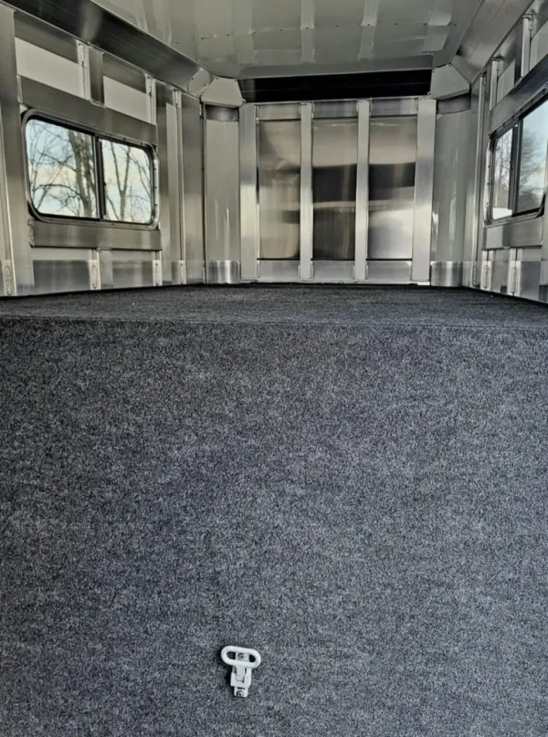 342773524_761471672251142_2019792914105958249_n-761x1024-1.webp 2023 4 Star 2+1 gooseneck