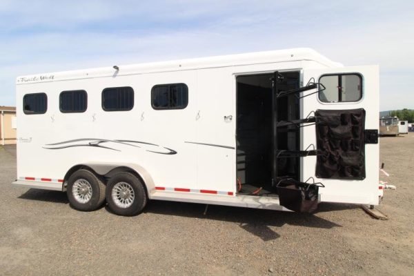 4-55.jpg 2019 Trails West Manufacturing Classic II 4 Horse Trailer