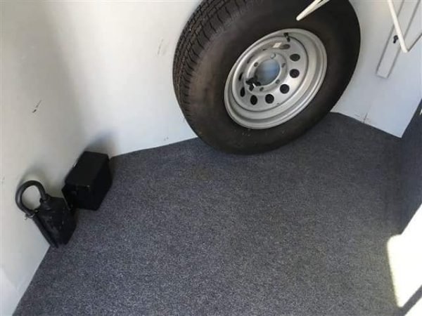 418870375_122103573050180202_2171080733710586556_n.jpg 2007 Hawk 2 Horse Bumper Pull Side Ramp