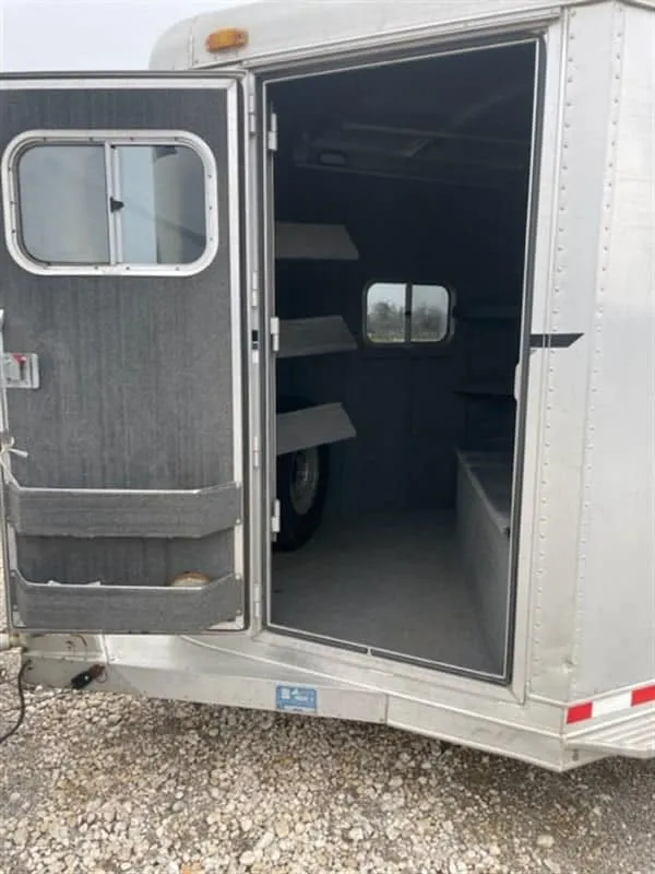 1999 Elite Custom 3 Horse Trailer