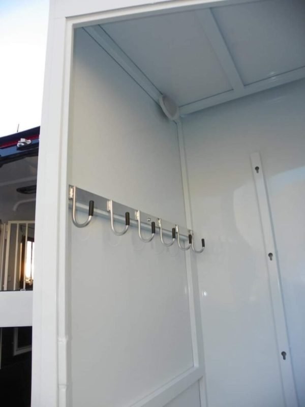 438304106_122143123772180202_5117487216655153858_n-768x1024-1.jpg 2022 Double D Reverse Slant 2 Horse Bumper Pull