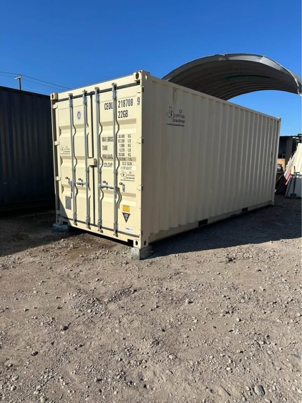 504900678_9826318337481006_7452784700509372631_n Custom 20ft/40ft Shipping Container – Insulated w/ Electric & Door – Ready to Go!