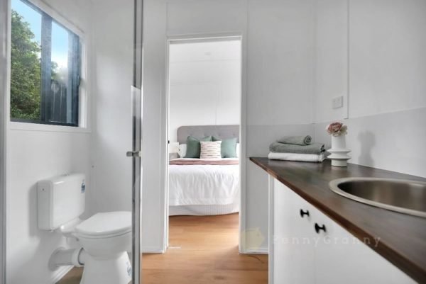 2 Bedroom Refurbished Shipping Container Home