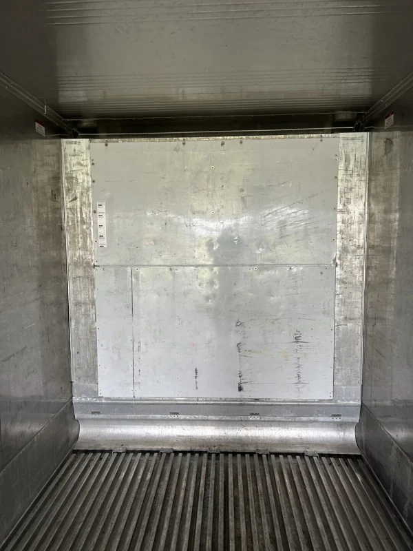 s-l1600-19-1 2009 40Ft High Cube Refrigerated Storage Container – CCR18757
