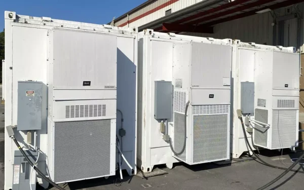 s-l1600-7-14-1536x961 40 Foot High Cube Insulated Shipping Container with 5 Ton Bard HVAC