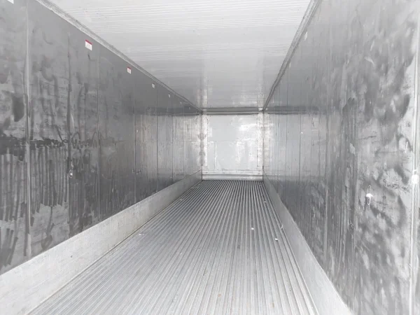 Working 40ft Refrigerated High Cube Reefer Container 2010 Carrier Thinline Used