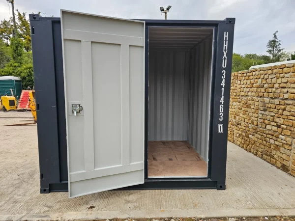 s-l1600-9-7-1536x1152 New 8′ Shipping Container Site Safe Lock Up Box Toolbox 8ft Workshop Shed Office